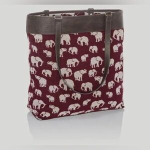 Thirty one totes safari weave
New in package 
Smoke free home